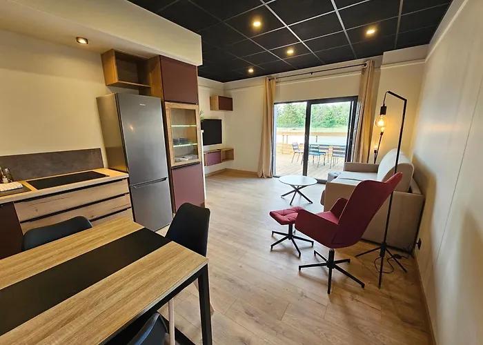 Βίλα Aerogites Chambley *