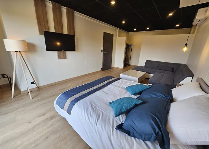 Aerogites Chambley Βίλα