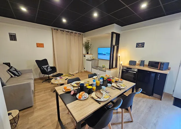 Aerogites Chambley Βίλα