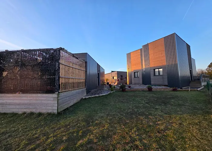 Βίλα Aerogites Chambley *